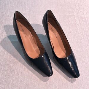 Karen Scott Clancy Women’s Pump Black w/ a navy blue hint Manmade Size 8.5